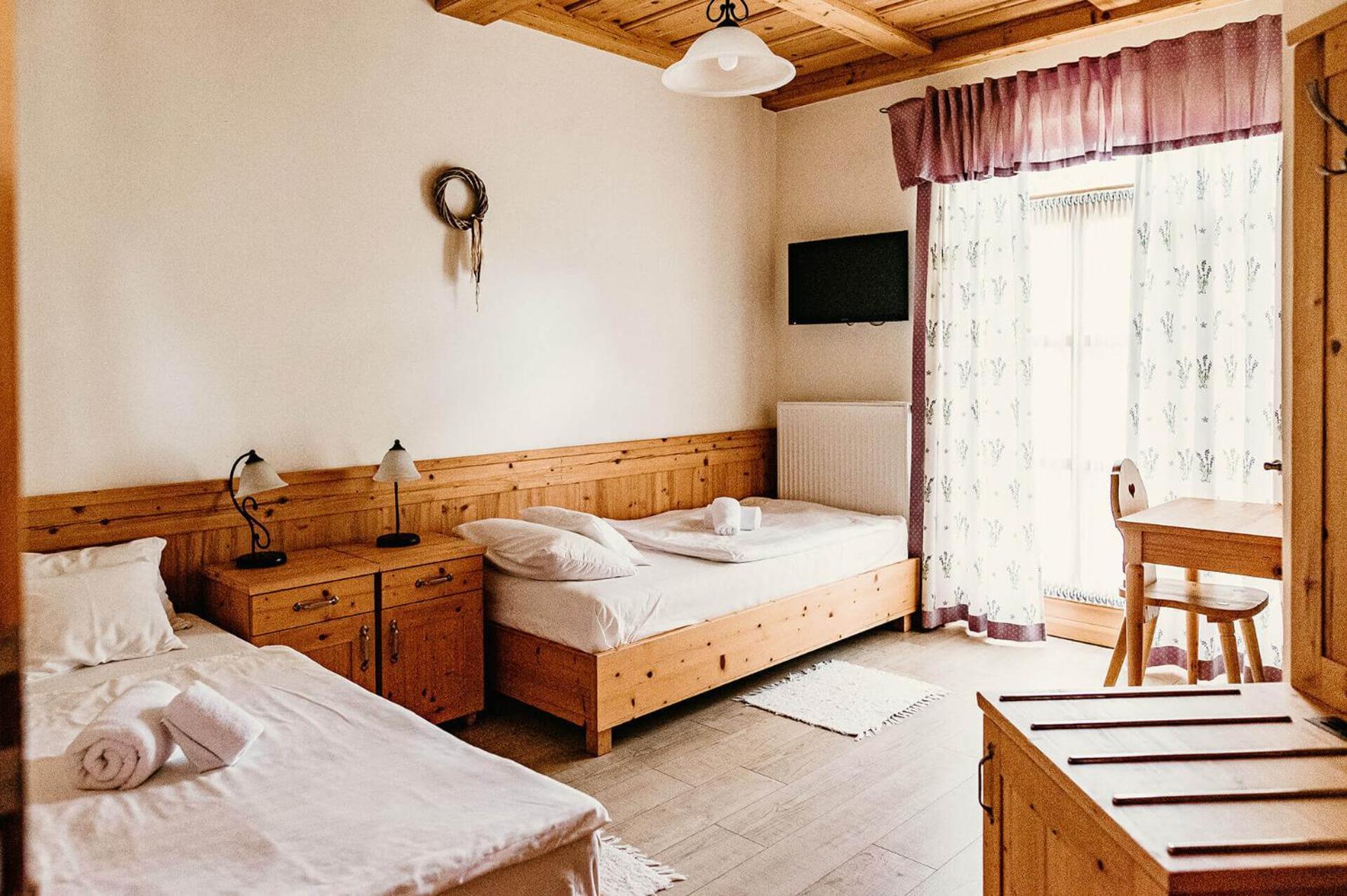 Bed and Breakfast Kakukk Vendéglő Panzió à Bánd Extérieur photo